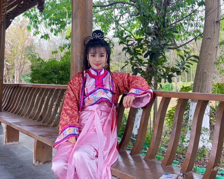 艺人背景图