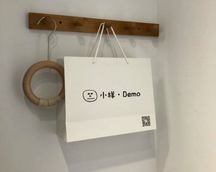 艺人背景图