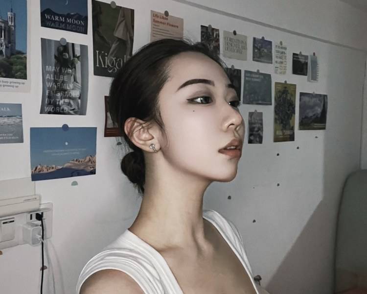 艺人背景图