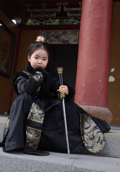 推荐艺人