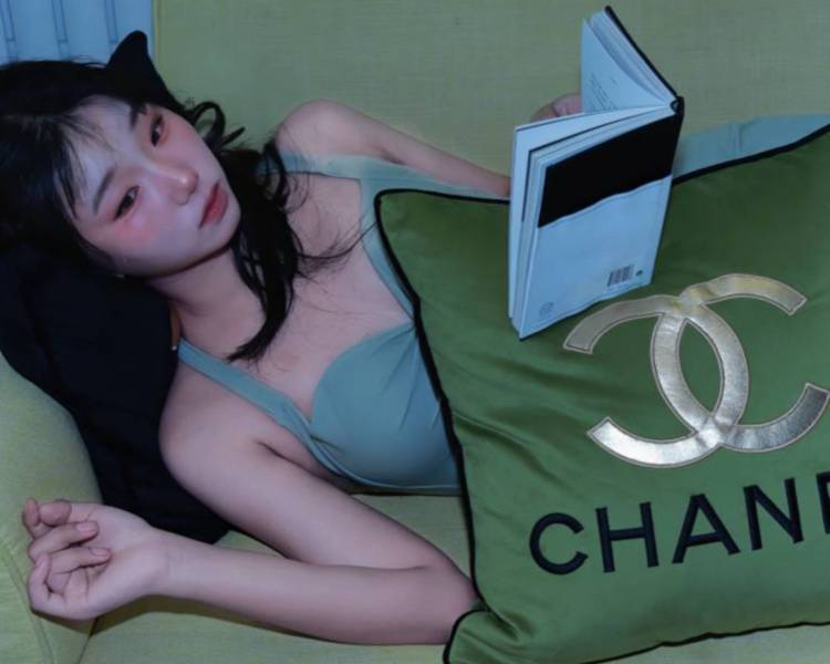 艺人背景图