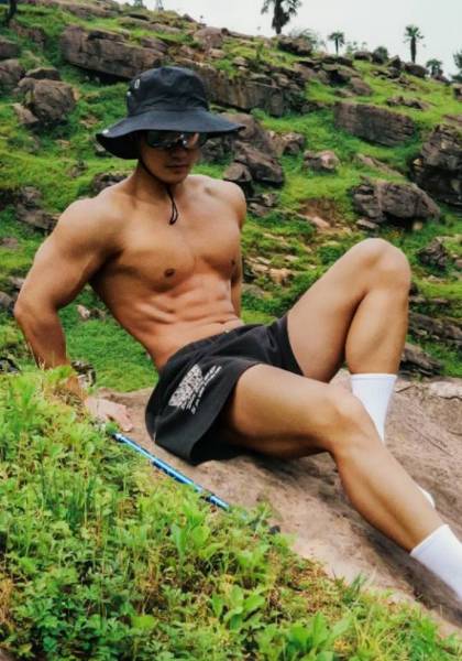 推荐艺人