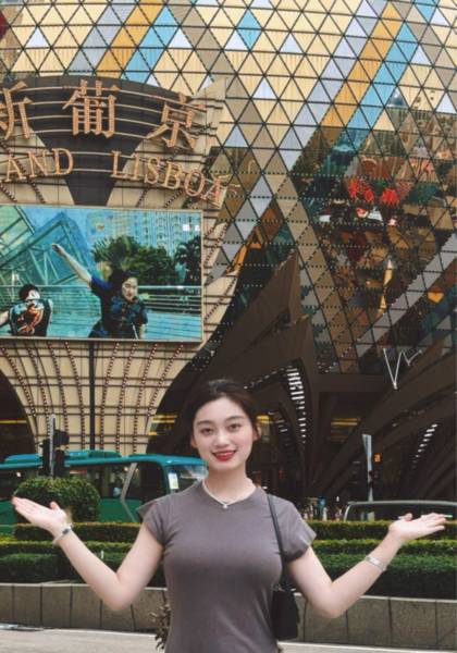 推荐艺人