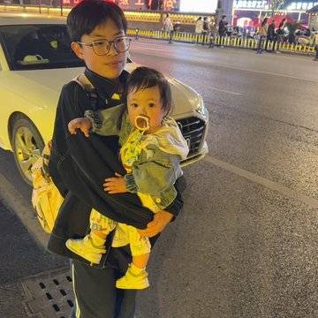 Yi的微模卡作品