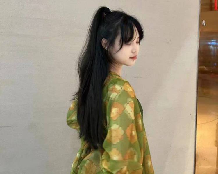 艺人背景图