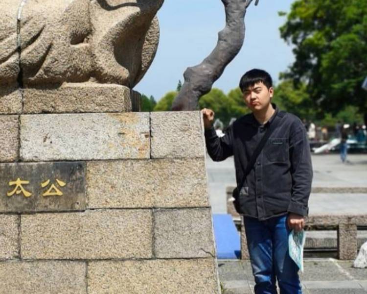 艺人背景图
