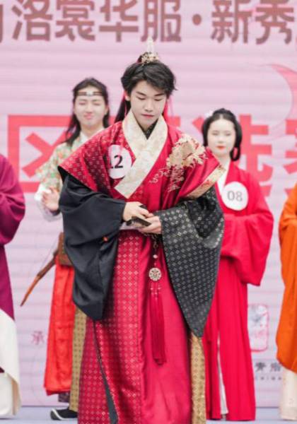 推荐艺人