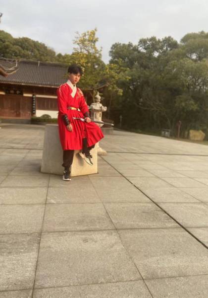 推荐艺人
