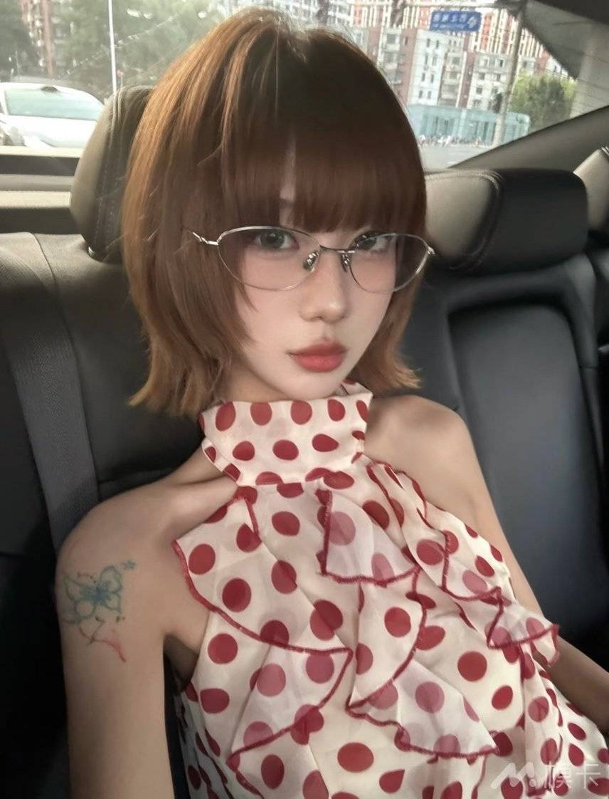 通告图片
