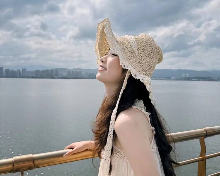 艺人背景图