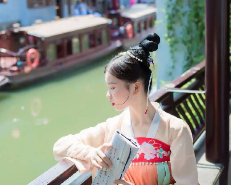 艺人背景图