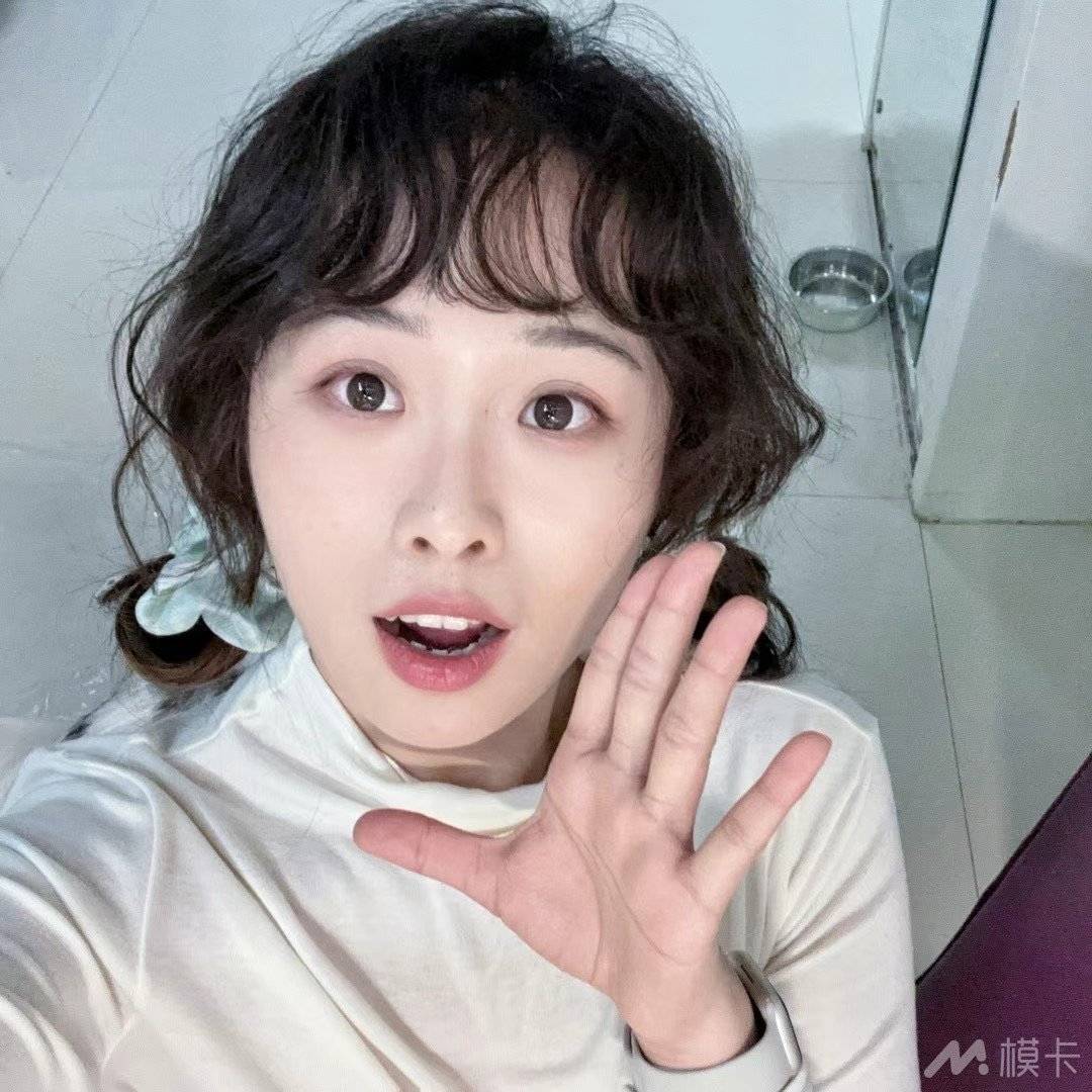 通告图片