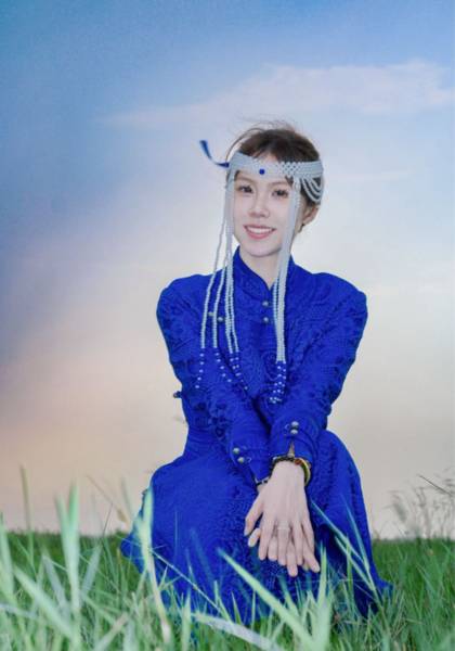 推荐艺人