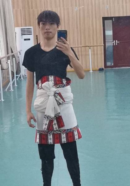 推荐艺人