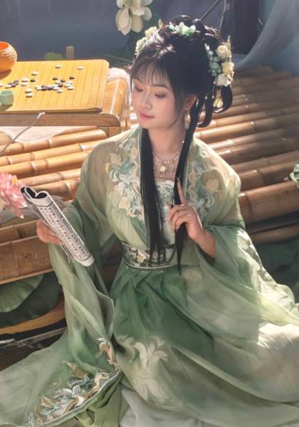 推荐艺人