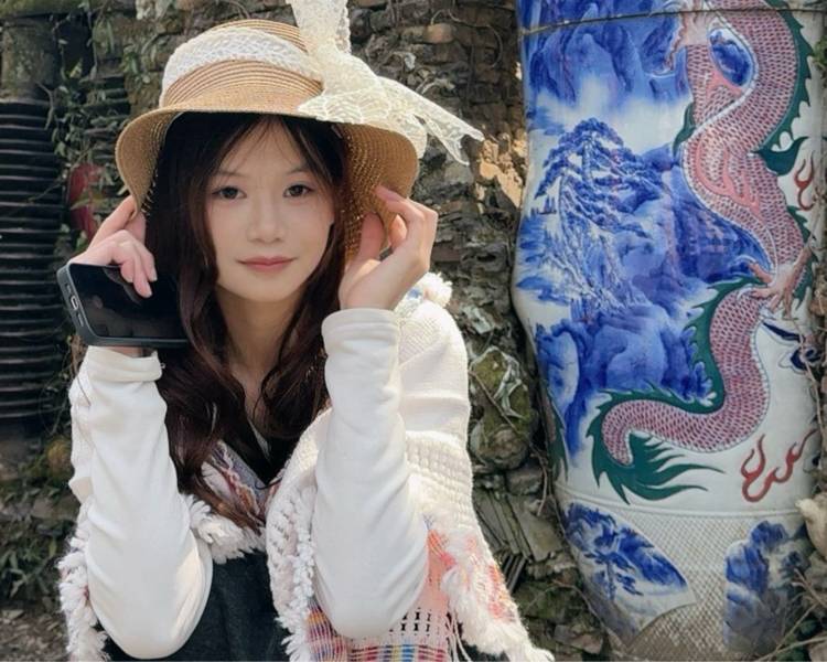 艺人背景图