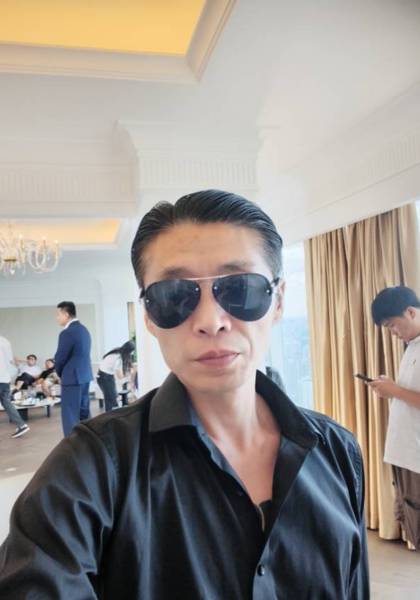 推荐艺人