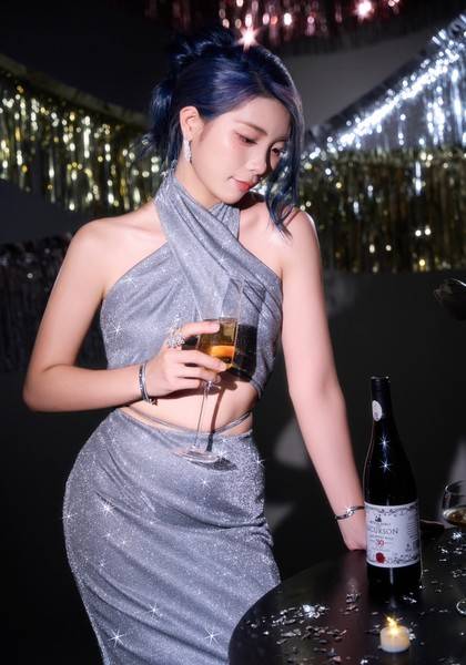 推荐艺人
