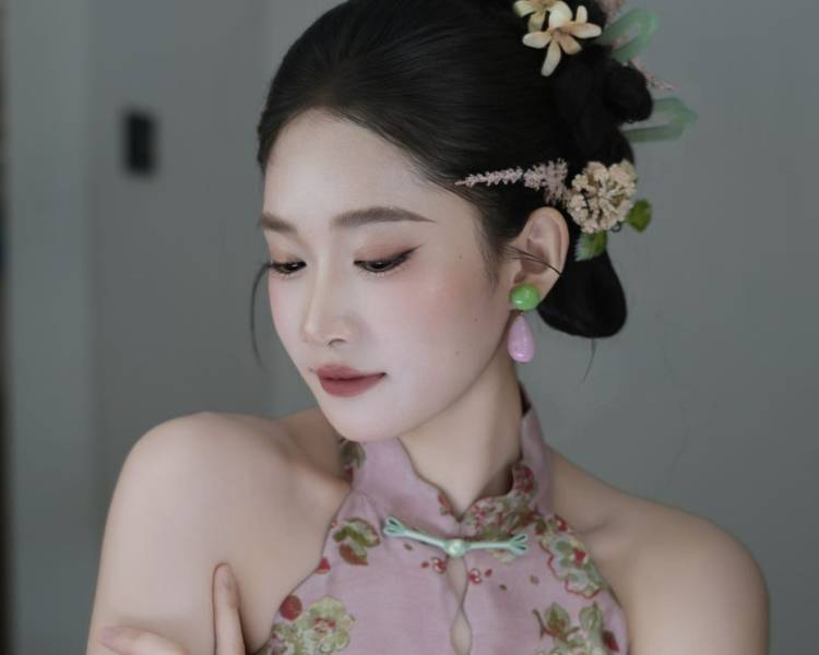艺人背景图