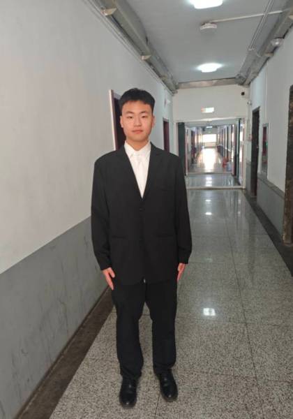 推荐艺人