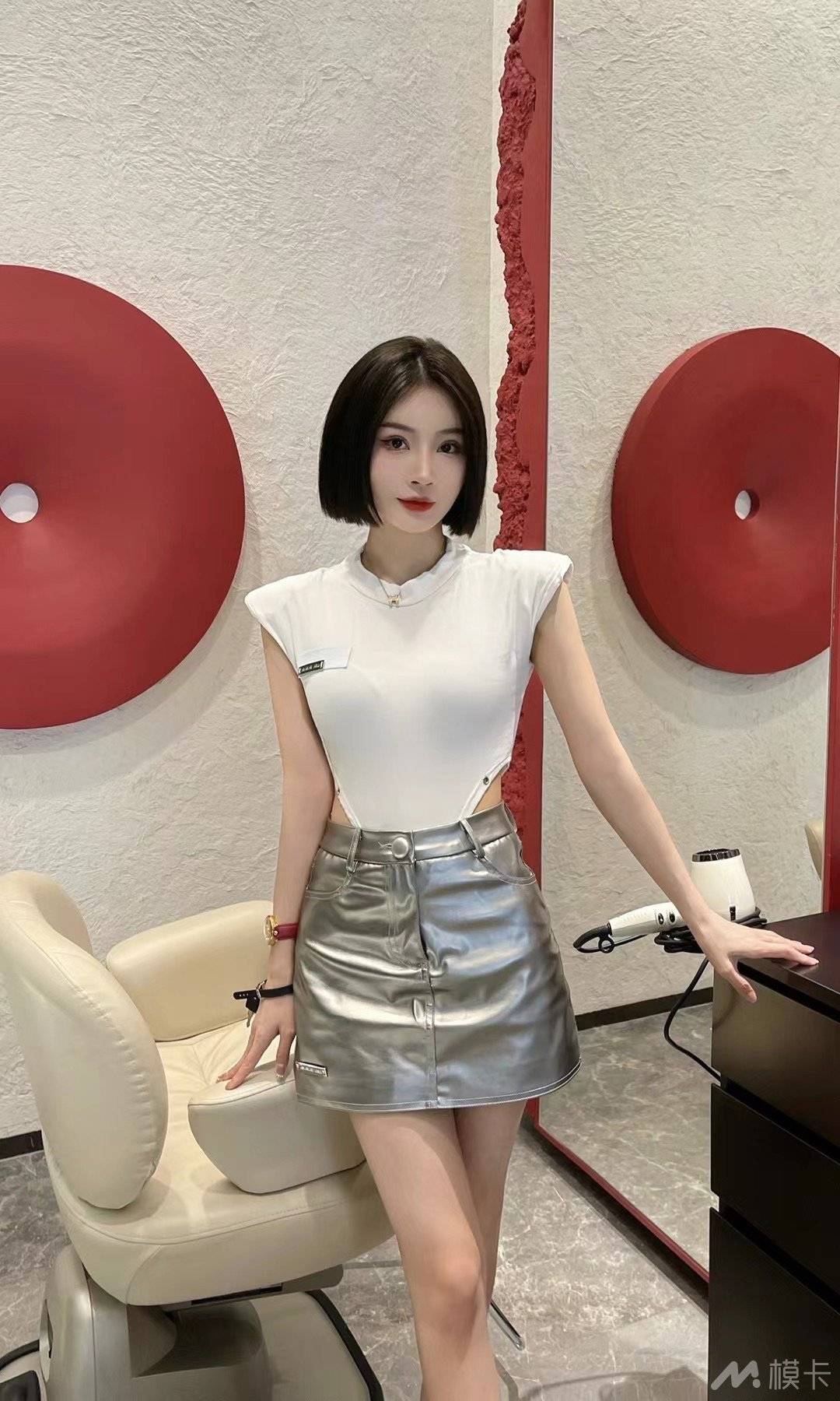 通告图片