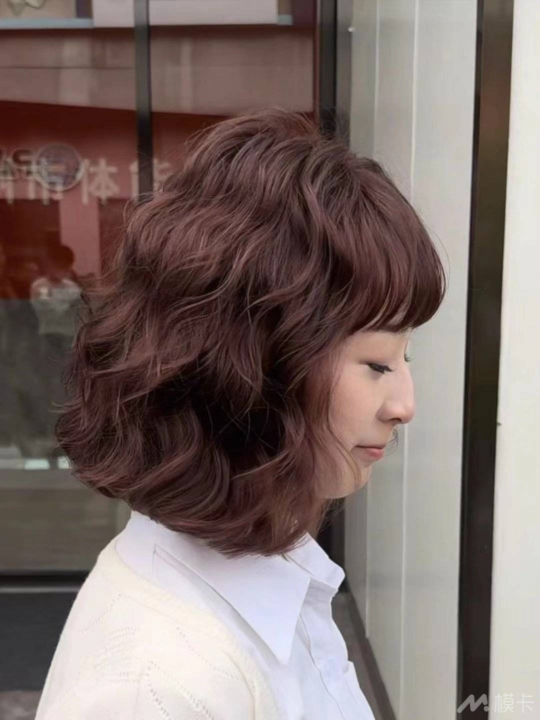 通告图片