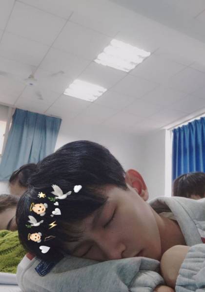 推荐艺人