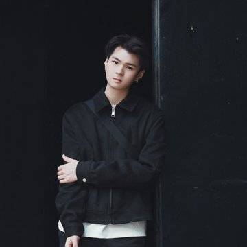 莲吾的微模卡作品