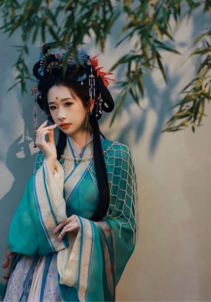 推荐艺人