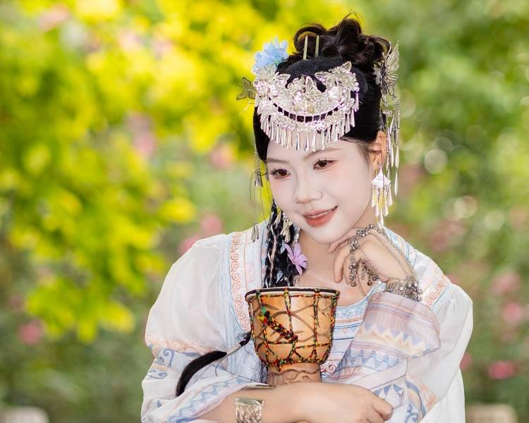 艺人背景图