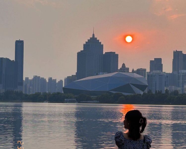 艺人背景图