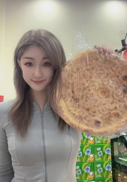 推荐艺人
