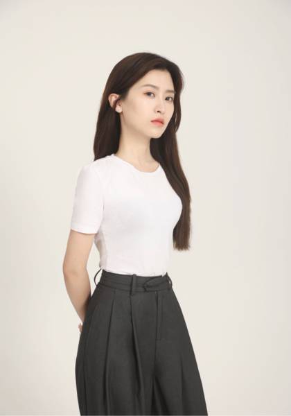 刘子涵的模卡主页