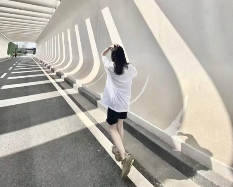 艺人背景图