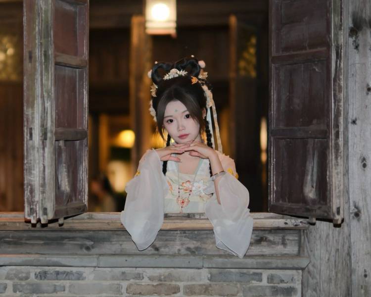 艺人背景图