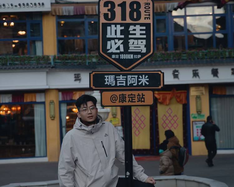 艺人背景图