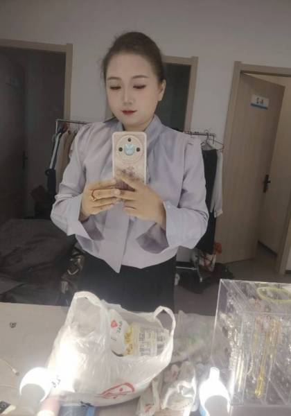 推荐艺人