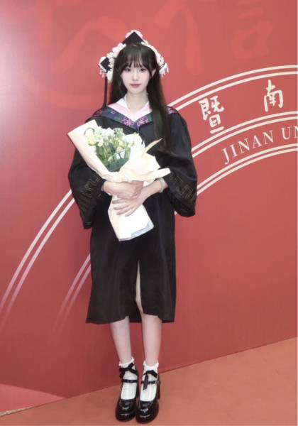 推荐艺人