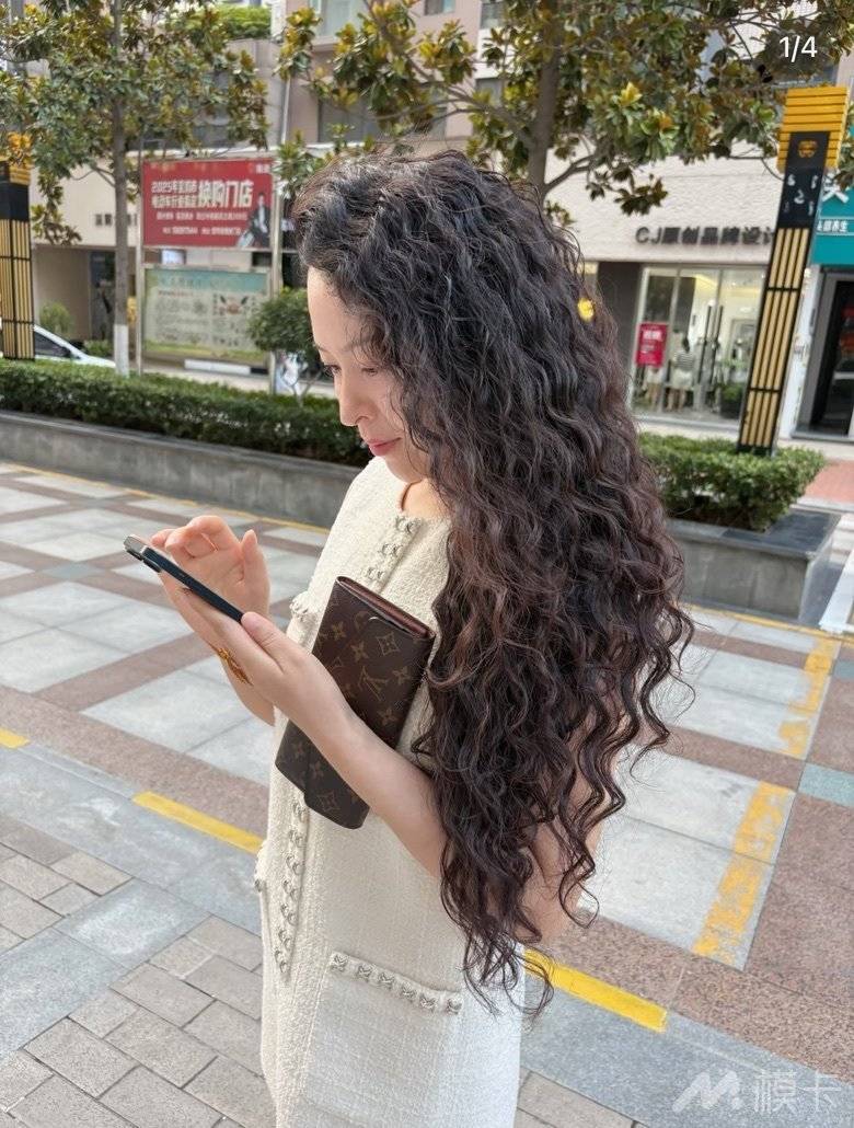 通告图片