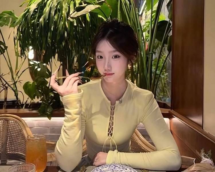 艺人背景图
