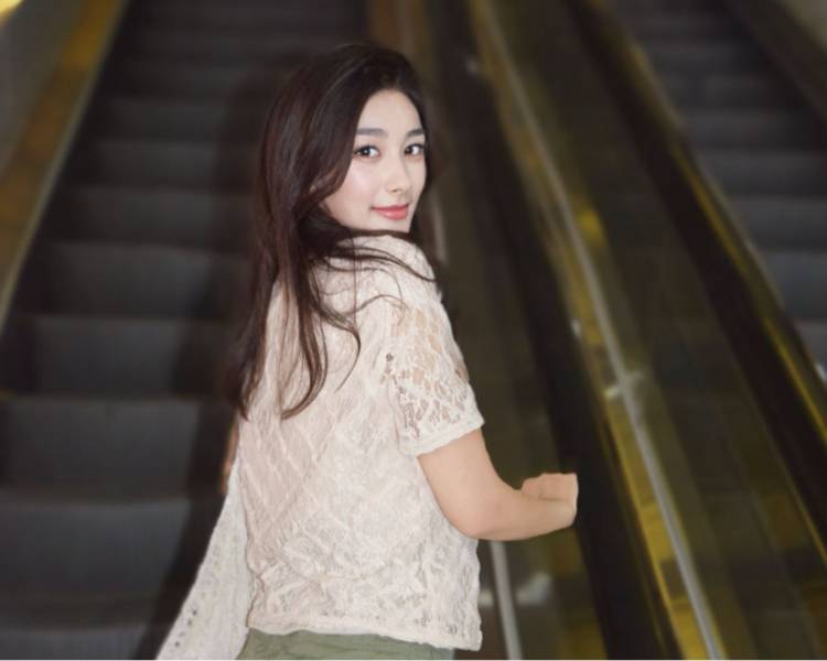 艺人背景图