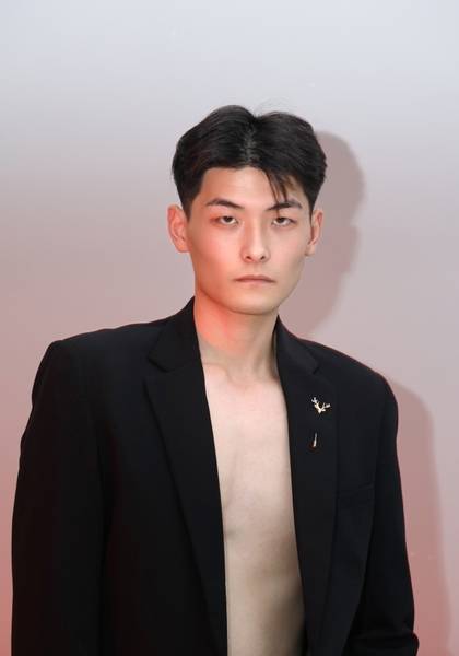 推荐艺人