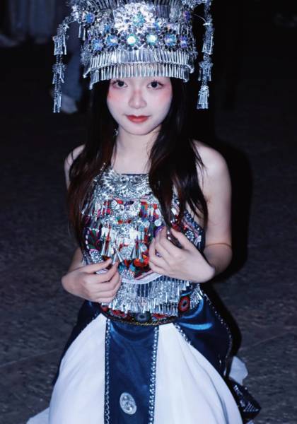 推荐艺人