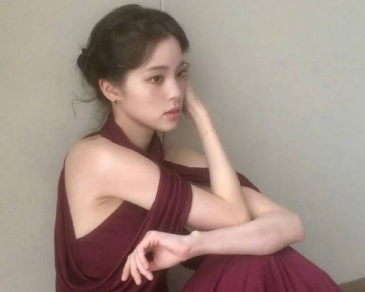艺人背景图