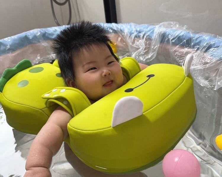 艺人背景图