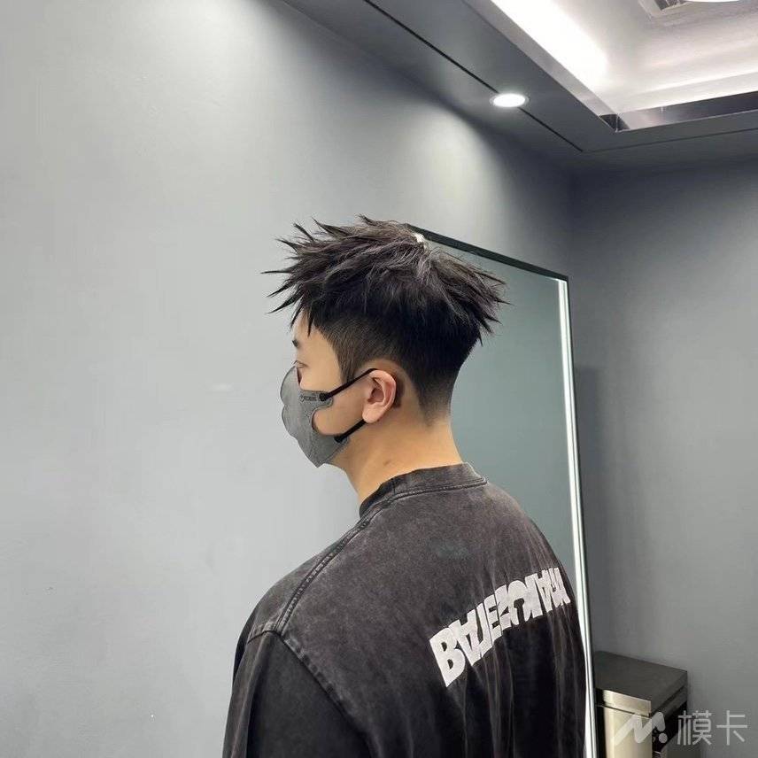 通告图片
