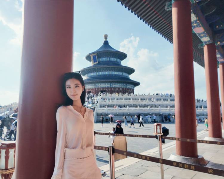 艺人背景图