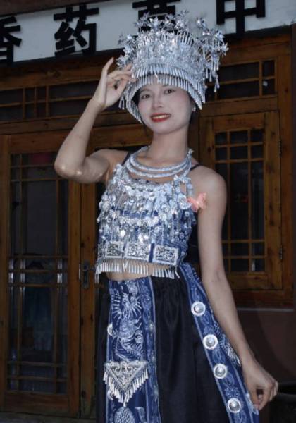 推荐艺人
