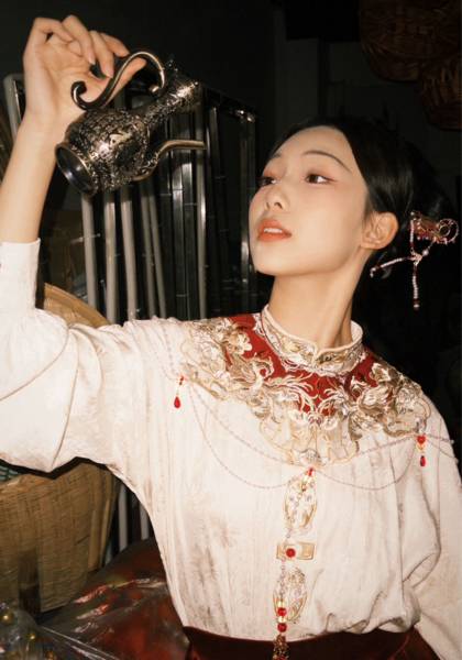 推荐艺人