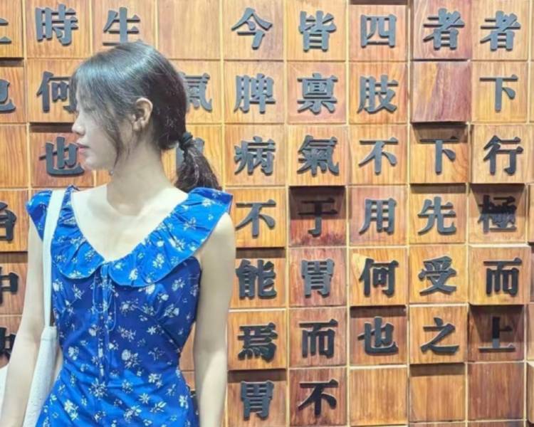 艺人背景图